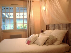 Standard Double Room Single Use (Nature)