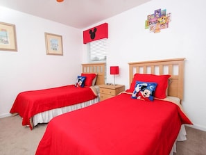 Family Villa, Balcony, Garden Area | 5 bedrooms, iron/ironing board, WiFi, bed sheets