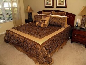 Family Villa, Balcony, Garden Area | 5 bedrooms, iron/ironing board, WiFi, bed sheets
