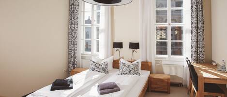 Tweepersoonskamer, niet-roken | Geluiddichte muren, gratis wifi, beddengoed