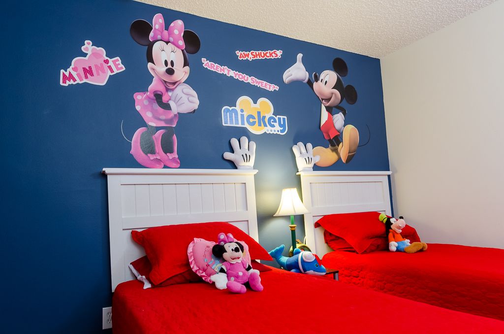 Family Townhome, Hot Tub, Garden Area | Children's theme room