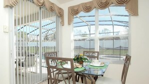 Khu ẩm thực cho cặp đôi