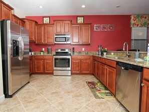 Family Villa, Multiple Bedrooms, Private Pool, Garden Area | Shared kitchen | Fridge, microwave, oven