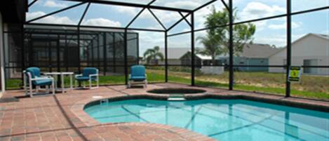 Seasonal outdoor pool, pool loungers