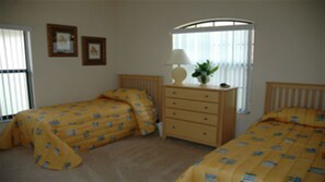 Familienvilla, Whirlpool, zum Garten hin