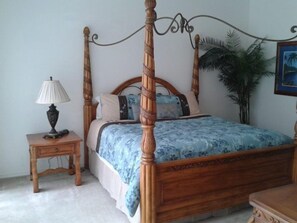 家庭别墅, 私人游泳池, 花园 | 5 多间卧室、熨斗/熨衣板、WiFi、床单