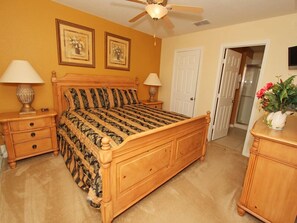 Family Villa, Balcony, Garden Area | 6 bedrooms, laptop workspace, iron/ironing board, WiFi