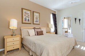 7 bedrooms, laptop workspace, iron/ironing board, travel cot - Ov1138 - Emerald Island - 7 Bed 4.5 Baths Villa (Kissimmee)