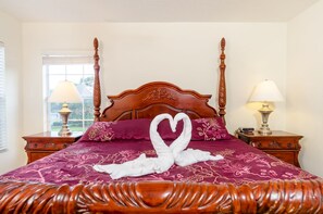 Family Villa, Multiple Bedrooms, Hot Tub, Garden Area | 7 bedrooms, laptop workspace, iron/ironing board, WiFi - Ovm654 - Emerald Island - 7 Bed 4 Baths Villa (Kissimmee)