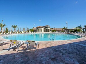 Family Townhome, Hot Tub, Garden Area | Outdoor pool