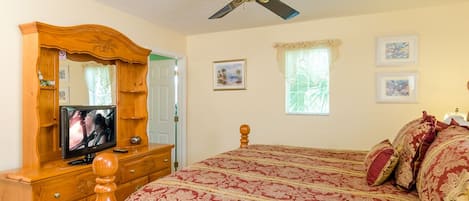 Family Villa, Multiple Bedrooms, Hot Tub, Garden Area | Room amenity