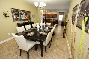 Family dining - Ov4103 - Champions Gate Resort - 4 Bed 3 Baths Villa (Davenport)