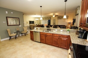 Family Villa, Multiple Bedrooms, Hot Tub, Garden Area | Shared kitchen