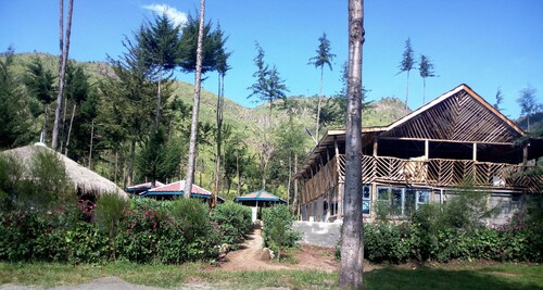 Maverick Camp Rondavels and Homestay