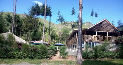 Maverick Camp Rondavels and Homestay
