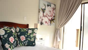 Standard Double Room, Non Smoking (Cozy) | Premium bedding, in-room safe, individually decorated