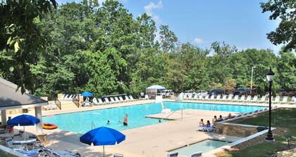 Spacieux Lakefront Condo dans Fairfield Glade