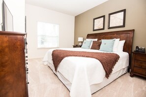 Maison en rangée familiale, balcon, côté jardin | 3 chambres, espace de travail pour ordinateurs portables