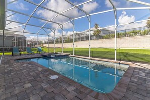 2 outdoor pools, free pool cabanas, pool umbrellas - Ev242169 - Champions Gate Resort - 8 Bed 5 Baths Villa (Davenport)