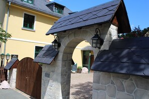 Majoituspaikan sisäänkäynti