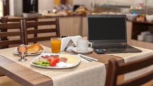 بوفيه إفطار