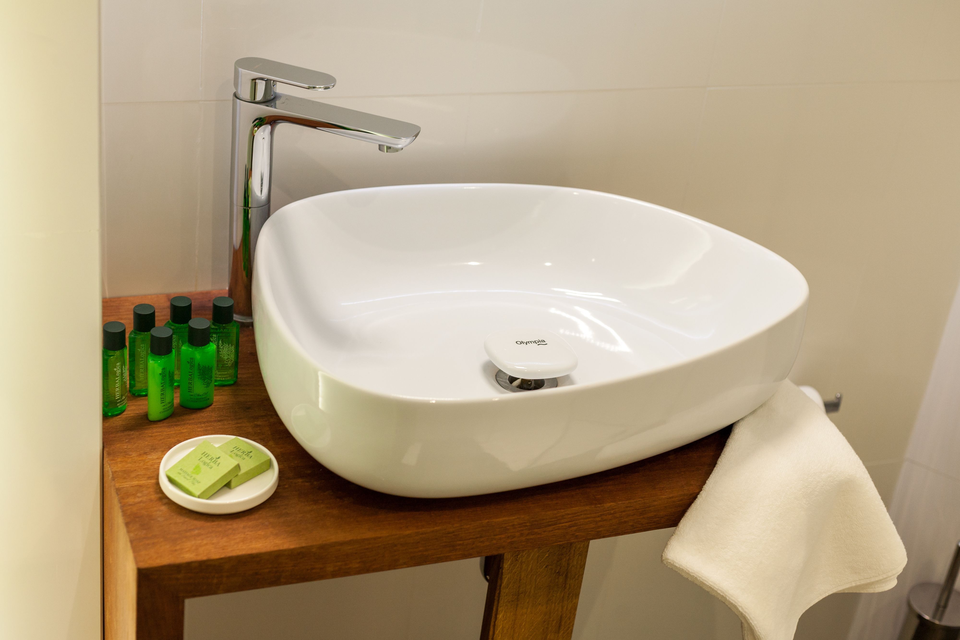 double or twin room | bathroom sink