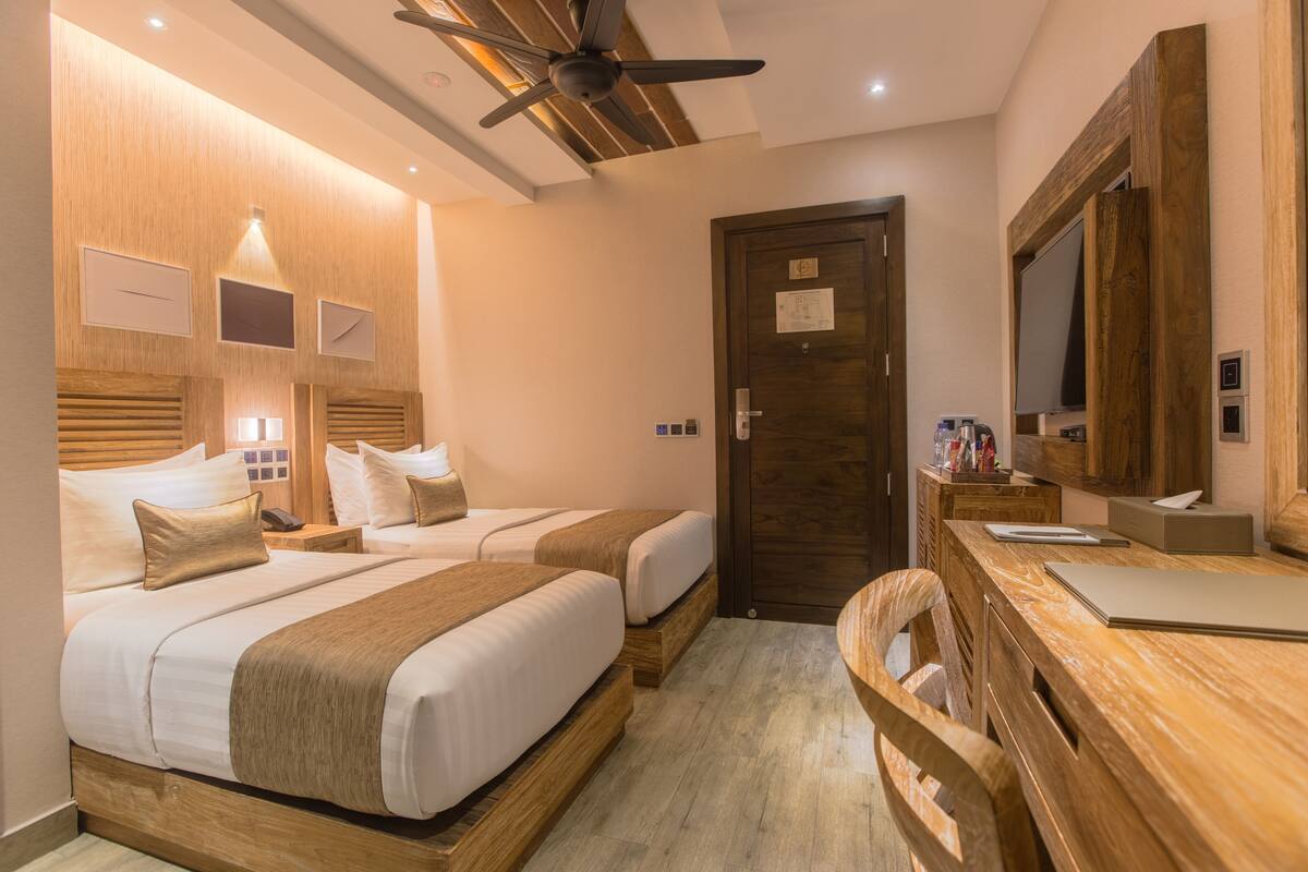Deluxe Double or Twin Room, Balcony, Ocean View, Free Airport Transfer | Premium bedding, Select Comfort beds, minibar, in-room safe