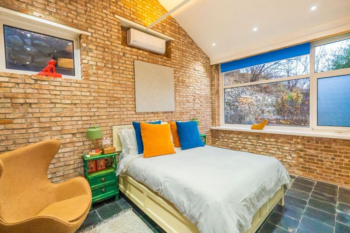 Vila com design assinado, várias camas, para não fumantes, vista para a montanha | 1 quarto, cofres nos quartos, individualmente decorados