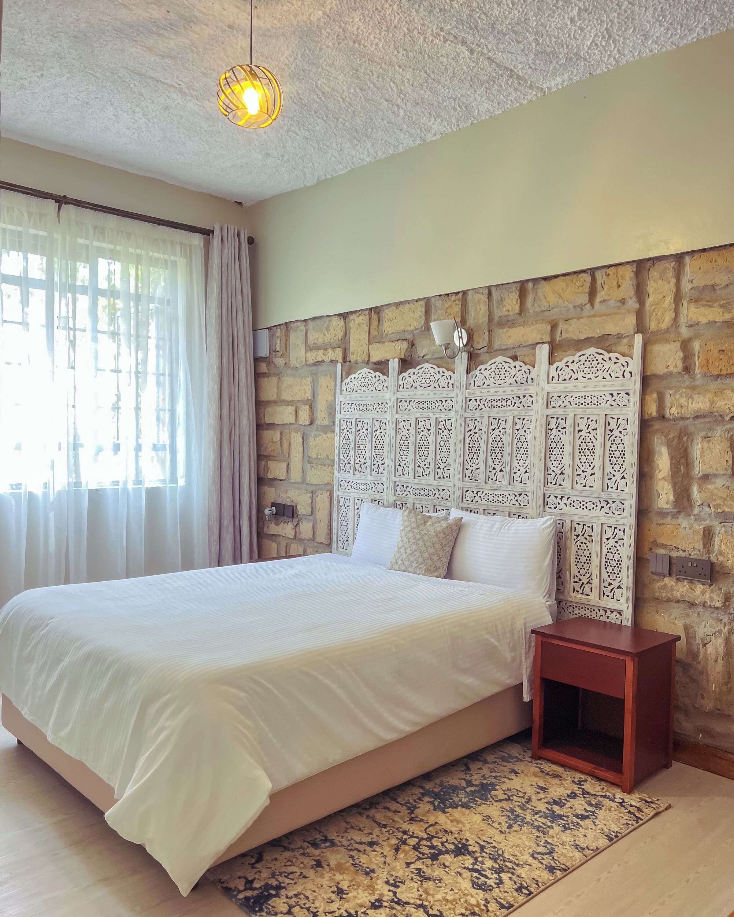 標準雙人房 | 埃及棉床單、高級寢具、羽絨被、獨特設計