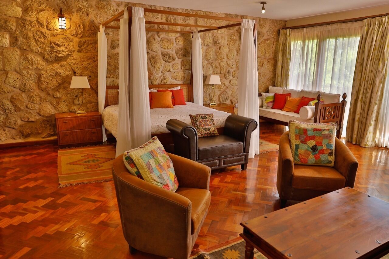 Studio Suite Executive, 1 giường cỡ king, lò sưởi, quang cảnh vườn | Bộ trải giường bằng vải cotton Ai Cập, bộ đồ giường cao cấp 