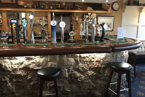 Bar (in der Unterkunft)