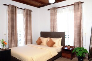Deluxe Room | Blackout drapes, iron/ironing board, free WiFi, bed sheets - The Fern Inn (Nuwara Eliya)