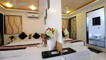1 bedroom, soundproofing, free WiFi, bed sheets