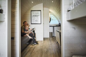 Een bureau, gratis wifi