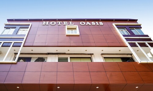 Treebo Oasis, Laxmisagar