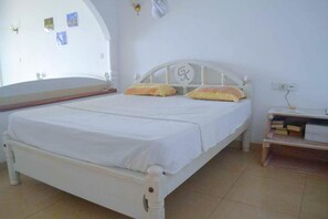 Apartment, 1 Queen Bed, Non Smoking | Free WiFi - Yoho New Casa Mark (Induruwa)