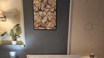 Literie de qualité supérieure, décoration personnalisée