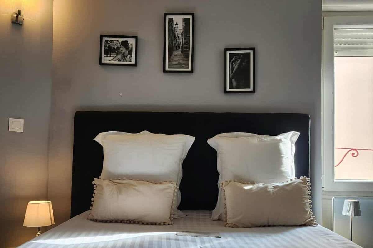 Deluxe Double Room, Ensuite, City View