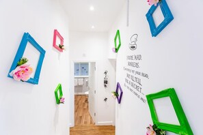 Appartement, salle de bains privée (Mad Hatter's Tea Room) | Hall