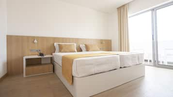 Double or Twin Room, Non Smoking | Cadar kapas Mesir, peralatan tempat tidur premium, busa memori 