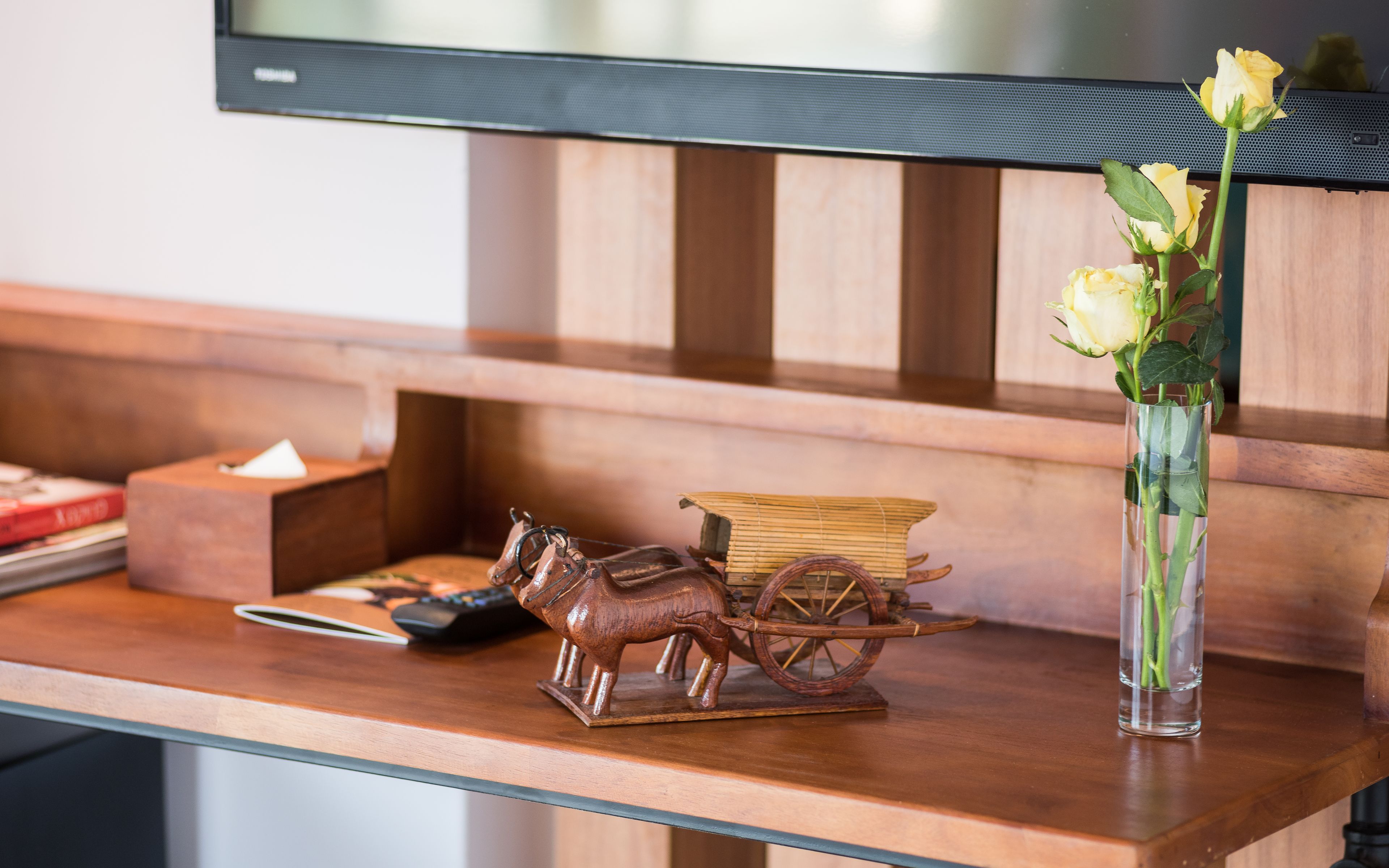 executive suite, city view | egyptian cotton sheets, premium bedding, minibar, in-room safe