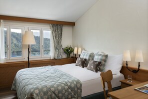 1 chambre, draps italiens Frette, coffres-forts dans les chambres