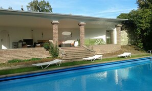 Seasonal outdoor pool