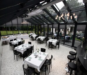 Breakfast area - Villa Silva (Uslar)