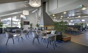 Lobby sitting area - Torp Hotel (Sandefjord)