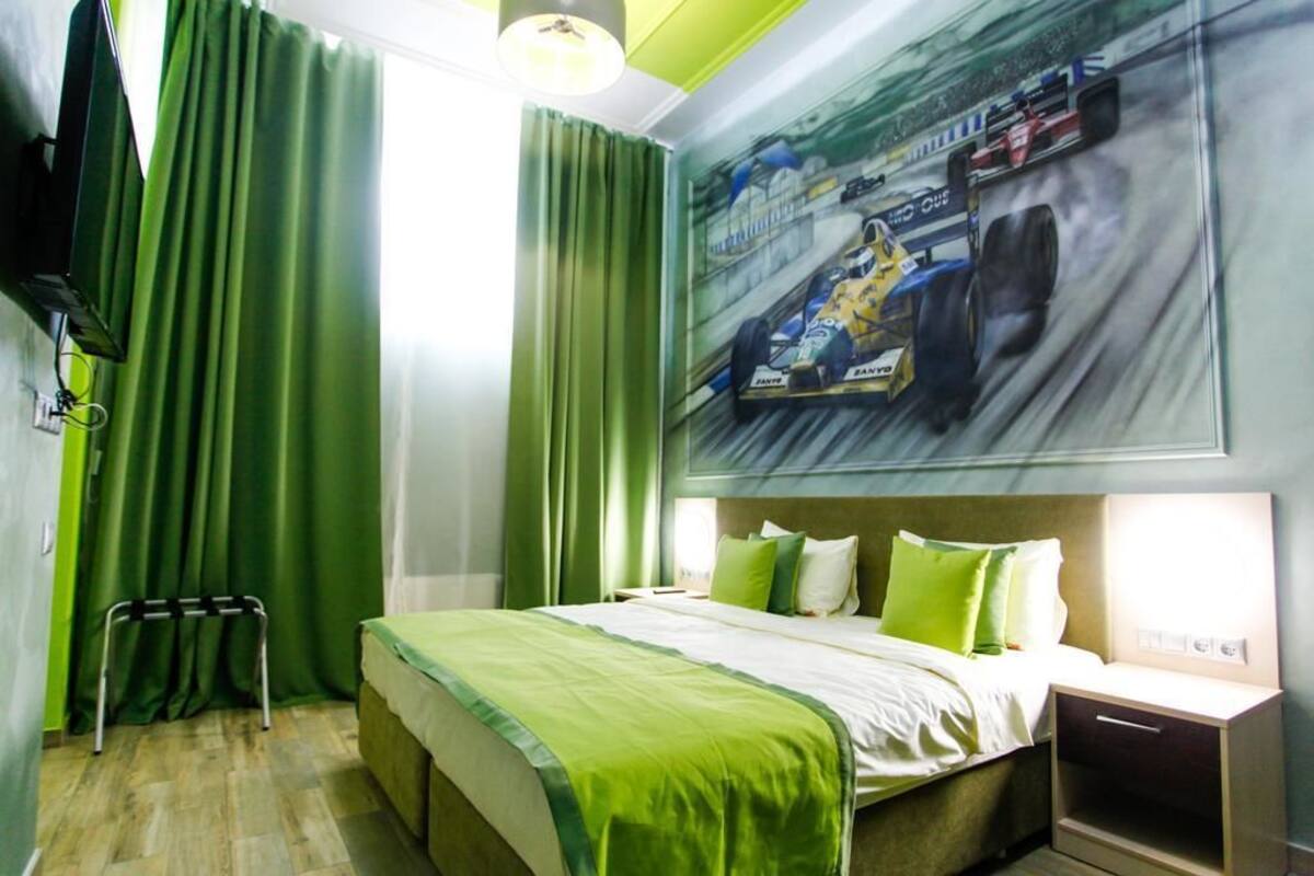 Business studio, 1 kingsize bed | Verduisterende gordijnen, geluiddichte muren