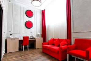 Junior suite, 1 queensize bed met slaapbank (Ferrari) | Uitzicht vanuit de kamer