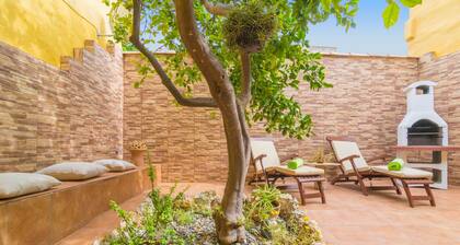 SABATERA - Beautiful townhouse with fantastic terrace in inland Majorca Free WiFi