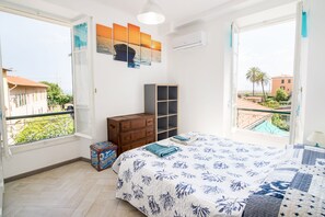 2 bedrooms, in-room safe, iron/ironing board, free WiFi - New "Casa del pescatore" recently restored, Wi-fi Air conditioning (Bordighera)