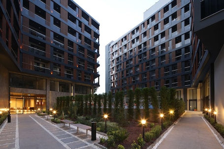 Detalle del exterior. Coordinat Suits